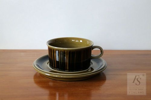 Arabia KOSMOS teacup and saucer