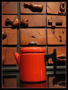 Arabia Finel, PEHTOORI enamel coffee pot, designed by Antti Nurmesniemi.\\n\\n31.07.2013 08.28