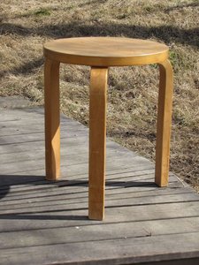 Artek stool 60 , designed by Alvar Aalto\\n\\n25.8.2013 19.47